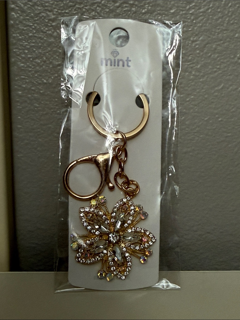 mint Gold-Tone Crystal Flower Keychain